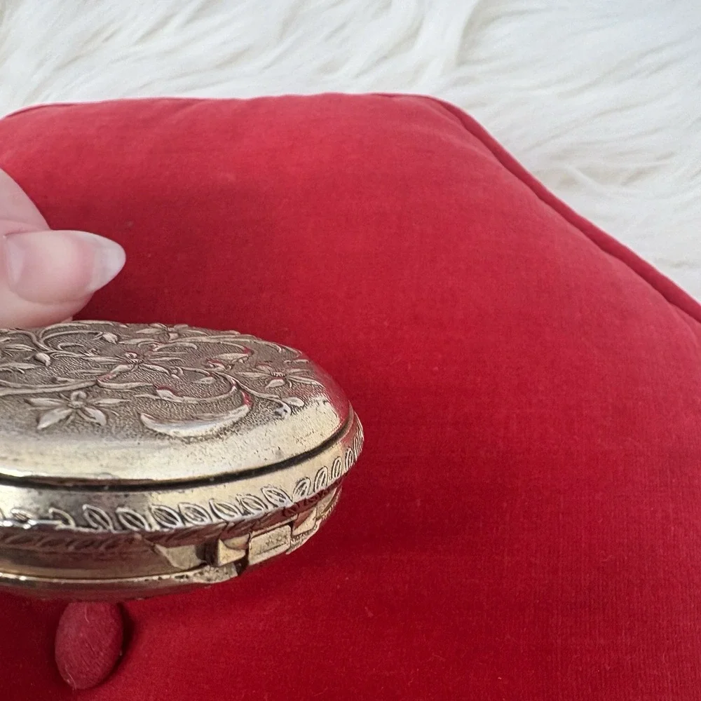 Vintage 1970's Westclox‎ Hunting Buck Dog Pocket Watch & Chain w/Original Box